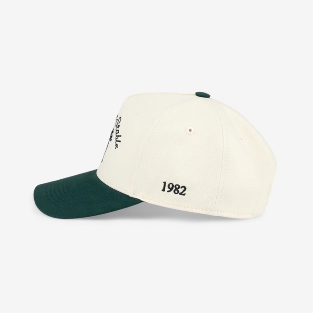 SOLD ON DEPOP Siegelman Stable Hat - Picture 3 of 3